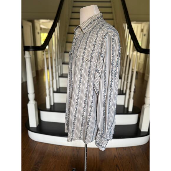 Vintage ROPER Embroidered Blue Pearl Snap Country Western Rodeo Ranch Cowboy - Picture 4 of 9